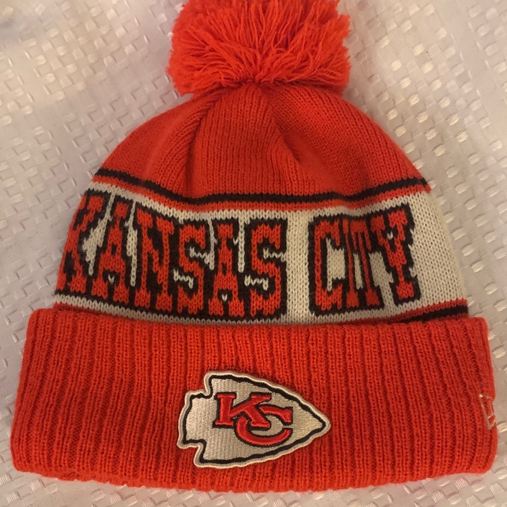 Kansas City Chiefs red and white toque, One size fits most. New without tags.